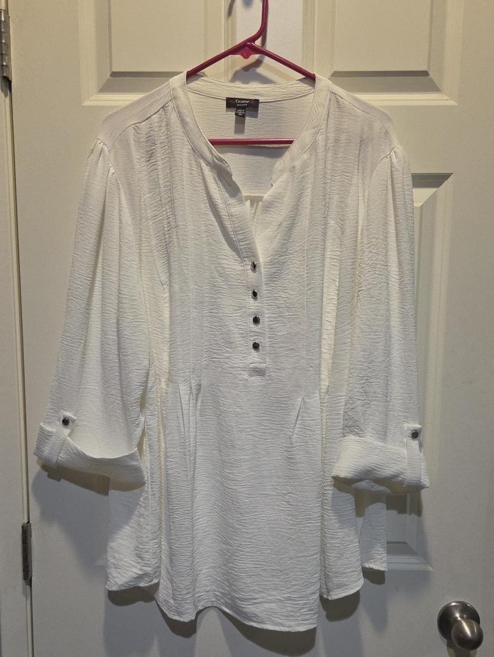 COCOMO woman White Textured Button-Front Tunic